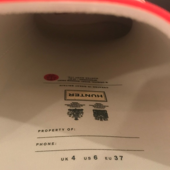 Hunter Original Short Black/Red limited Edition Hunter Size 6 Rain Boot NEW! - Picture 4 of 6